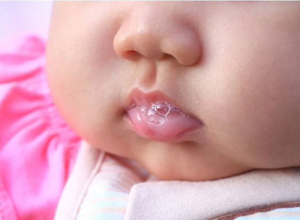 Boca seca: ¿Para qué sirve la saliva?