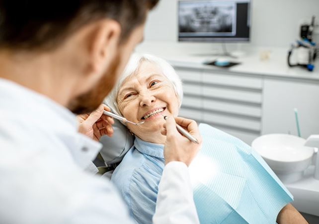 Problemas bucidentales en el adulto senior