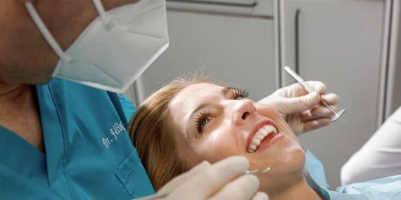 Mejor clínica dental en Vitoria para Blanquear dientes